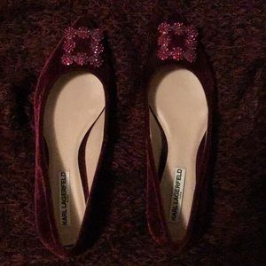 Karl Lagerfeld pointy velvet flats